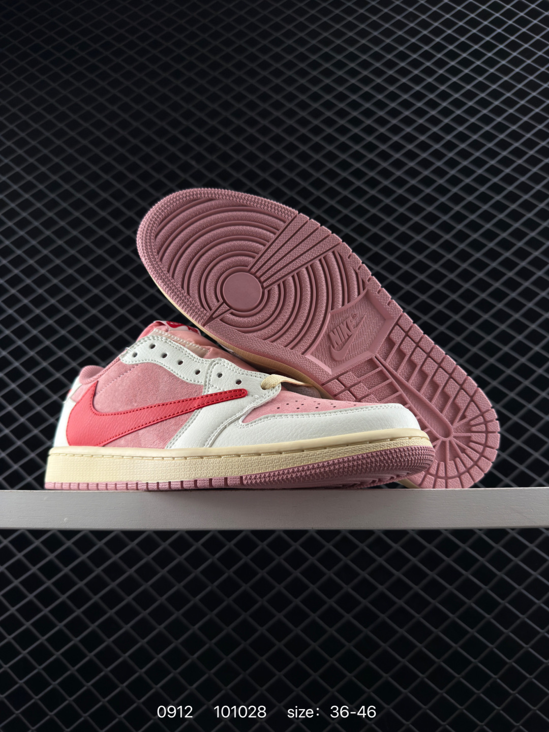 Travis Scott x Air Jordan 1 ” Reverse Mocha “